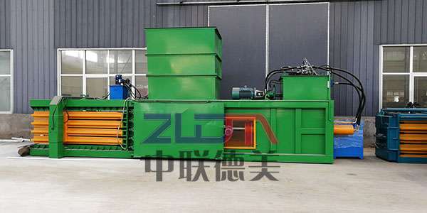 小型塑料瓶打包機